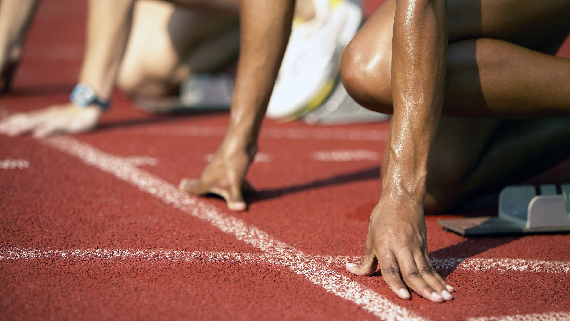 开云体育网址-_冠军访谈：冠军背后的奋斗故事_，冠军专访